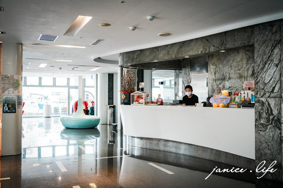 嘉義住宿推薦 HOTEL HI 新民店 嘉義旅遊 嘉義景點 嘉義飯店推薦 嘉義市西區自強里新民路784-1號 HOTEL HI 高橋商務旅館 高橋飯店嘉義 嘉義 Hotel Hi 新民店 潔妮食旅生活 嘉義住宿 嘉義旅店 嘉義商旅 嘉義市西區住宿 嘉義市區飯店 嘉義火車站住宿 嘉義平價住宿 嘉義高CP值飯店 嘉義平價商旅 嘉義便宜飯店 嘉義有停車場飯店 HOTEL HI 新民店評價 HOTEL HI 新民店心得 HOTEL HI 新民店早餐