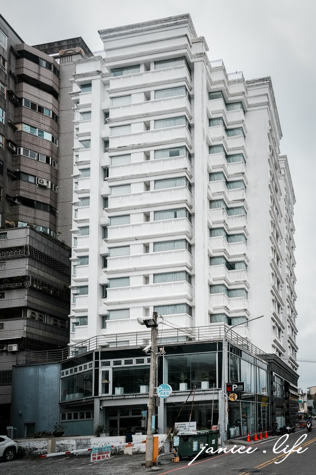 嘉義住宿推薦 HOTEL HI 新民店 嘉義旅遊 嘉義景點 嘉義飯店推薦 嘉義市西區自強里新民路784-1號 HOTEL HI 高橋商務旅館 高橋飯店嘉義 嘉義 Hotel Hi 新民店 潔妮食旅生活 嘉義住宿 嘉義旅店 嘉義商旅 嘉義市西區住宿 嘉義市區飯店 嘉義火車站住宿 嘉義平價住宿 嘉義高CP值飯店 嘉義平價商旅 嘉義便宜飯店 嘉義有停車場飯店 HOTEL HI 新民店評價 HOTEL HI 新民店心得 HOTEL HI 新民店早餐