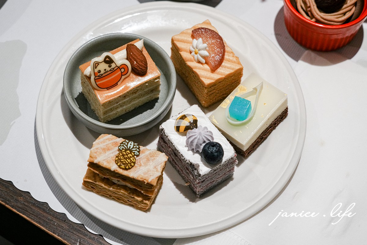三峽大板根 大板根森林溫泉酒店 大板根 大板根溫泉 大板根太子西餐廳 大板根 buffet 大板根 晚餐 吃到飽 大板根親子 大板根親子課程 大板根一泊二食 大板根一日遊 太子西餐廳 Buffet 三峽旅遊 潔妮食旅生活 三峽景點 親子景點 新北親子景點 太子西餐廳 Buffet 自助晚餐