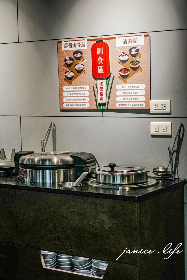 吃肉肉CHIH ROU ROU燒肉專門店中壢店  桃園中壢燒肉吃到飽 桃園市中壢區中央里復興路3號 吃肉肉菜單 吃肉肉價位 中壢火車站美食 中壢美食推薦 桃園中壢吃到飽 桃園中壢燒肉推薦 潔妮食旅生活 桃園中壢聚餐 