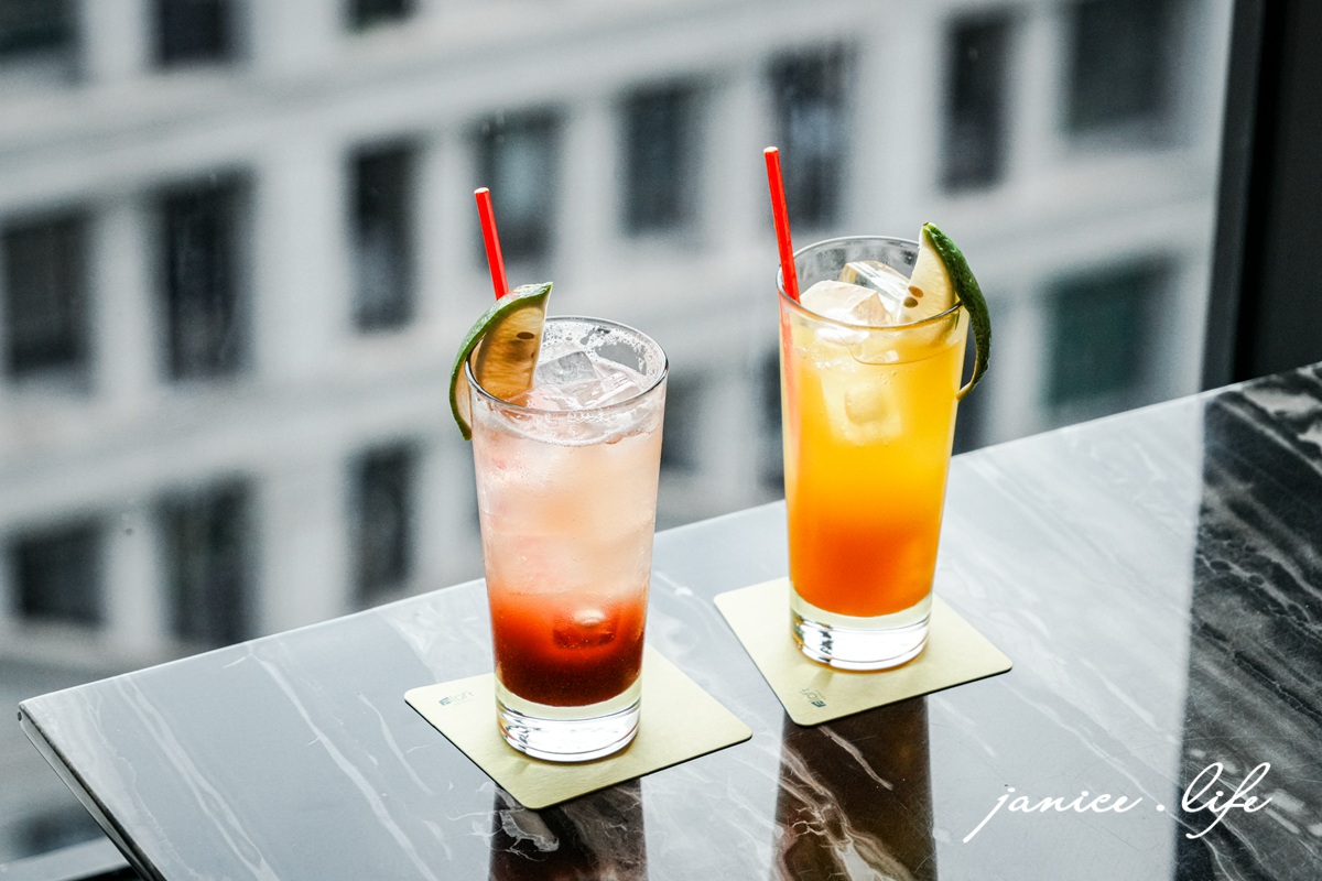 台北中山雅樂軒酒店 Aloft Taipei Zhongshan 臺北市中山區恆安里雙城街1號 台北飯店推薦 台北中山區住宿 台北高空酒吧飯店 台北中山雅樂軒酒店開箱 台北市區放鬆提案 中山區質感住宿提案 台北自由行必住 台北住宿開箱 中山區住宿推薦 潔妮食旅生活 台北中山雅樂軒酒店停車 台北中山雅樂軒酒店週邊美食 台北中山雅樂軒酒店交通 台北中山雅樂軒酒店早餐 台北W XYZ Bar 頂樓高空酒吧